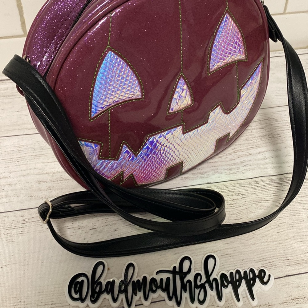*RARE Love Pain & Stitches Maroon Glitter and Holo Face Happy Face Pumpkin Purse - Picture 11 of 11